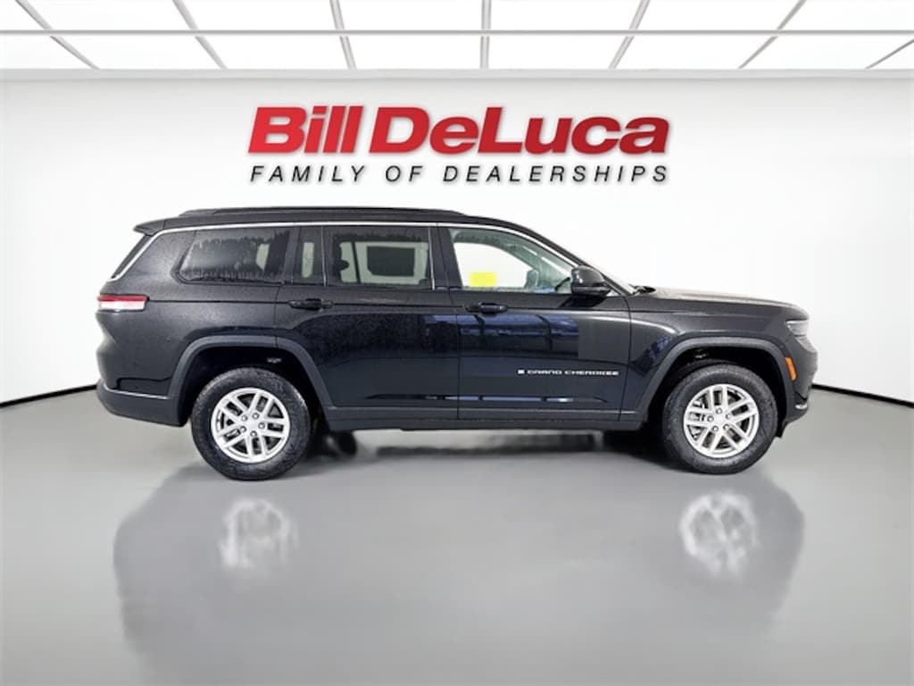 New 2025 Jeep Grand Cherokee L LAREDO X 4X4 Sport Utility
