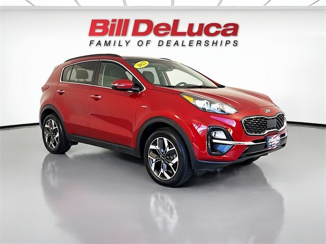 2022 Kia Sportage EX photo 2
