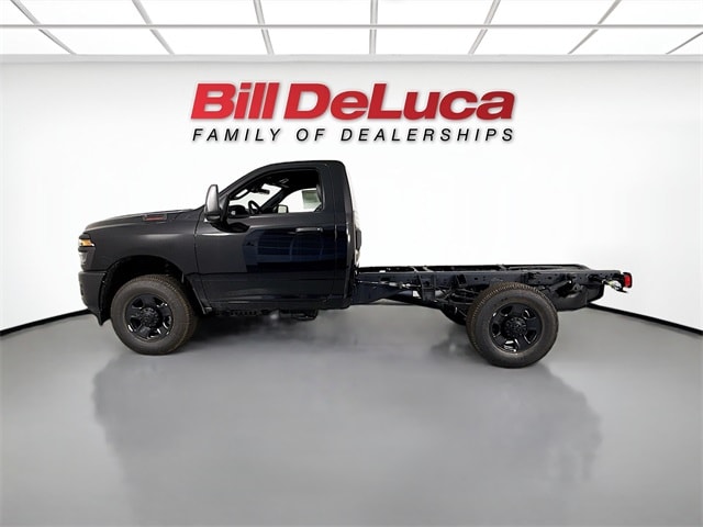 2025 RAM 3500 Chassis Tradesman - Photo 8