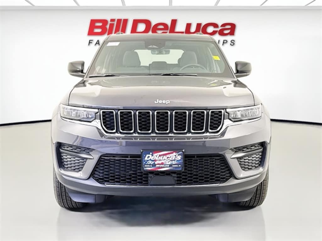 New 2025 Jeep Grand Cherokee LAREDO X 4X4 Sport Utility