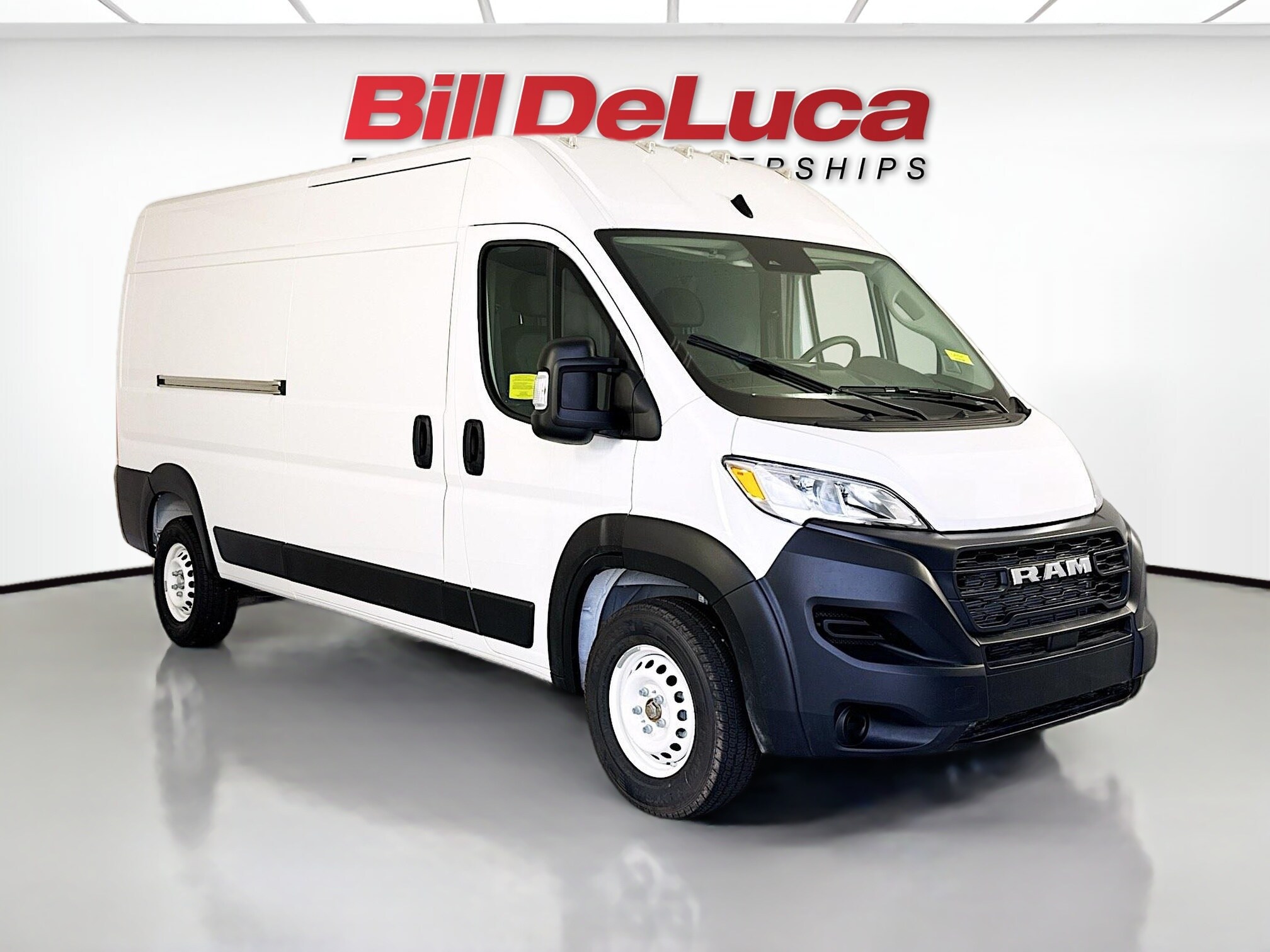 2025 Ram ProMaster 2500 Cargo Van photo 3