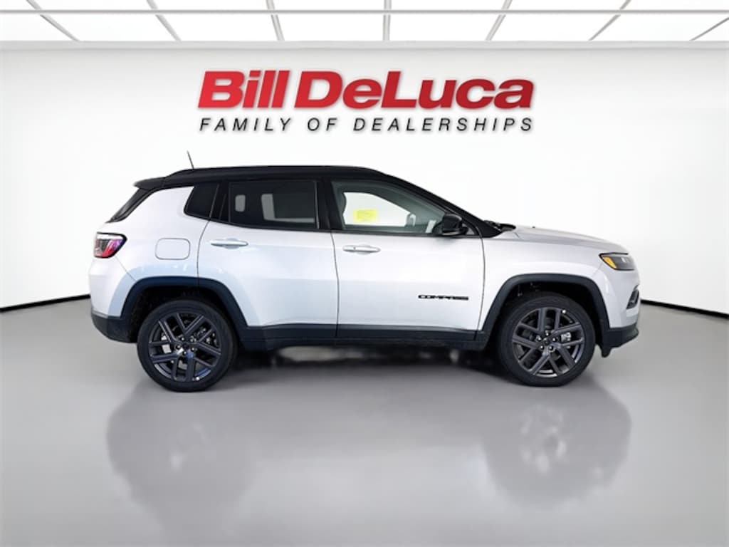 New 2026 Jeep Compass LIMITED ALTITUDE 4X4 Sport Utility