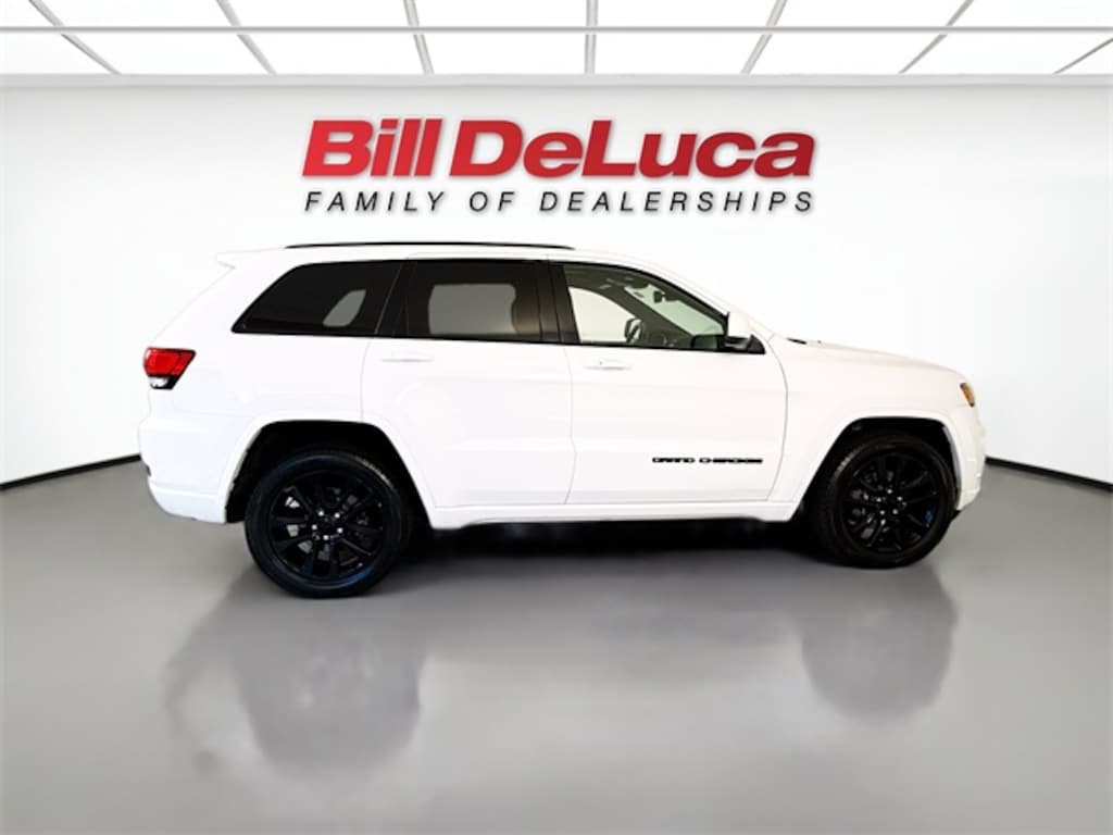 Used 2020 Jeep Grand Cherokee Altitude SUV