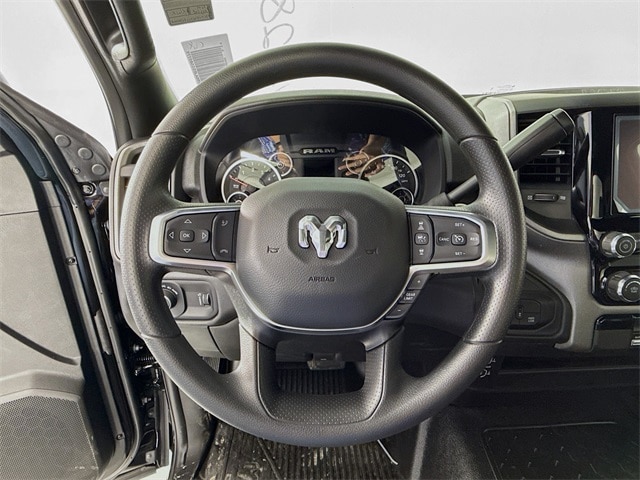 2025 RAM 3500 Chassis Tradesman - Photo 11