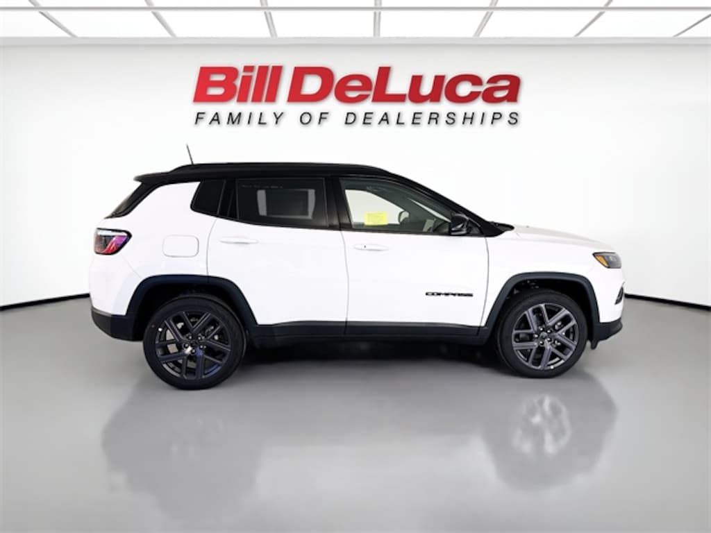 New 2026 Jeep Compass LIMITED ALTITUDE 4X4 Sport Utility