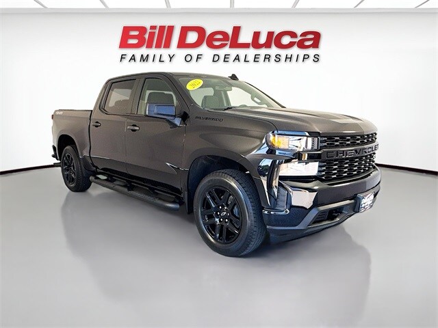 2022 Chevrolet Silverado 1500 Custom photo 3