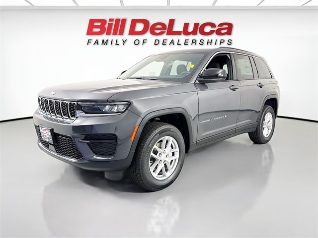 2025 Jeep Grand Cherokee Laredo's photo