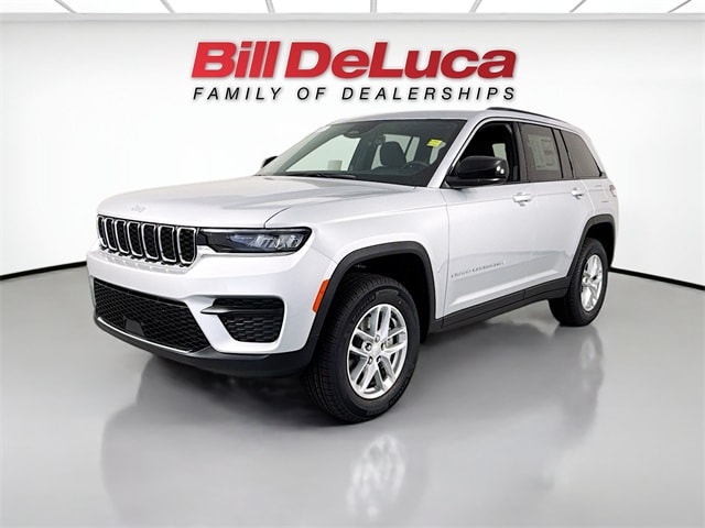 2025 Jeep Grand Cherokee Laredo's photo