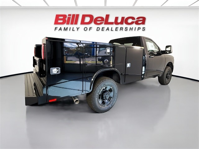 2025 RAM 3500 Chassis Tradesman - Photo 7