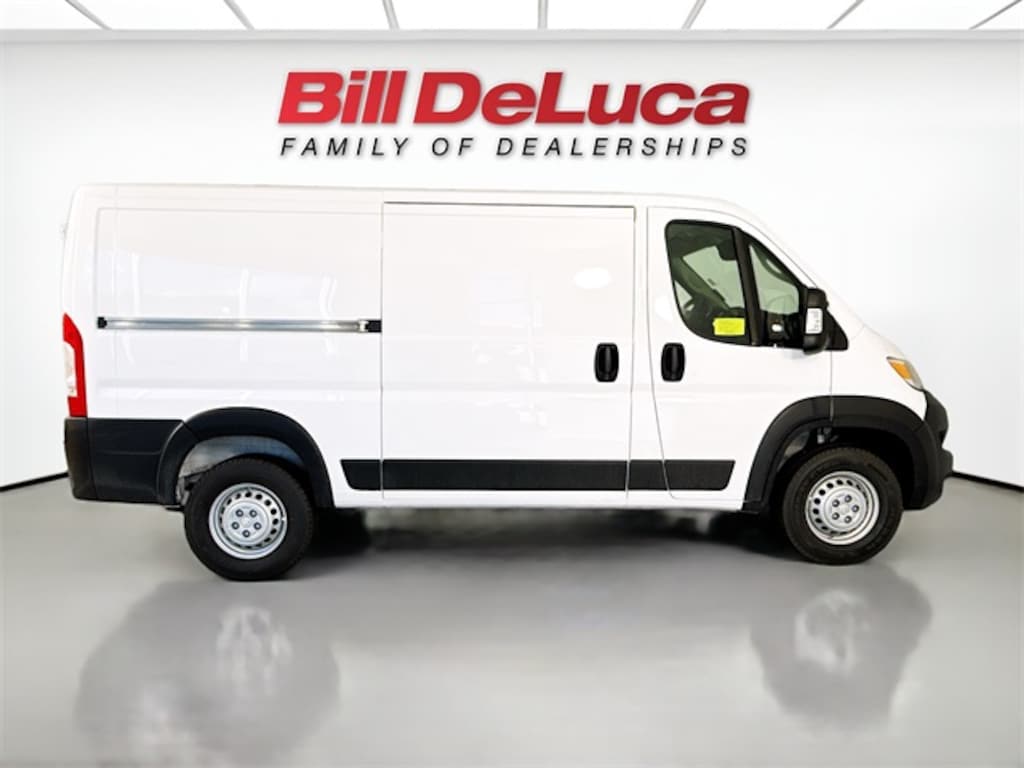 New 2026 Ram ProMaster PROMASTER 2500 TRADESMAN CARGO VAN LOW ROOF 136' W Cargo Van