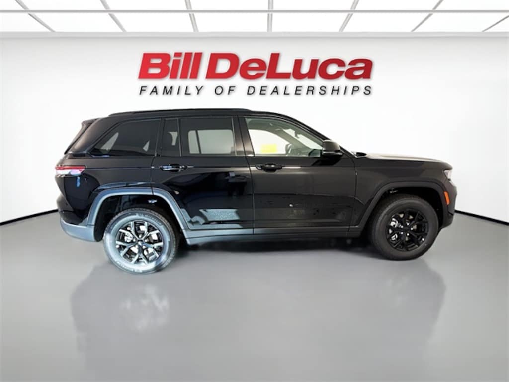 New 2025 Jeep Grand Cherokee ALTITUDE X 4X4 Sport Utility