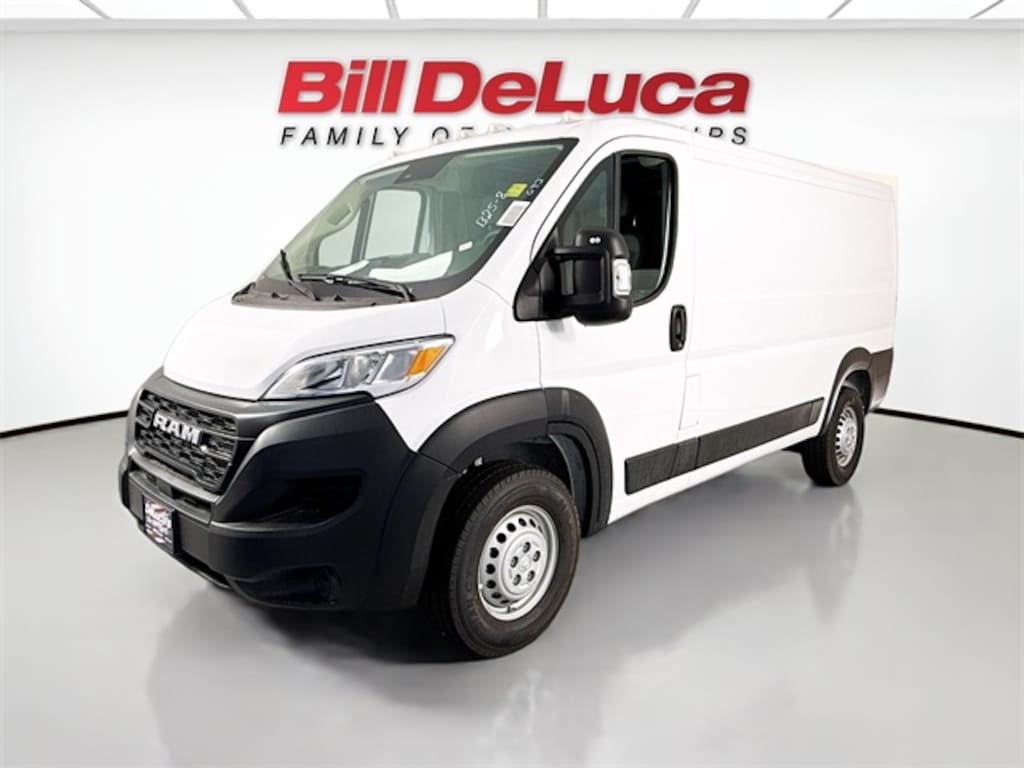 New 2026 Ram ProMaster PROMASTER 2500 TRADESMAN CARGO VAN LOW ROOF 136' W Cargo Van
