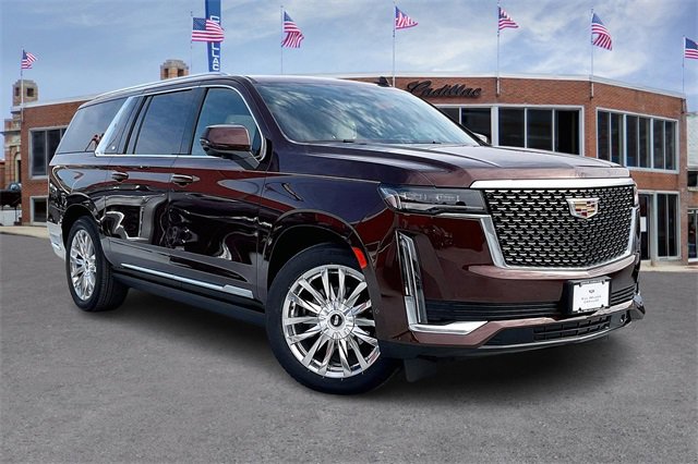 2022 Cadillac Escalade ESV Premium Luxury photo 2