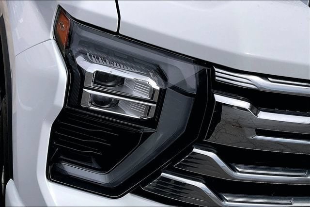 2024 Chevrolet Silverado 3500HD High Country - Photo 28