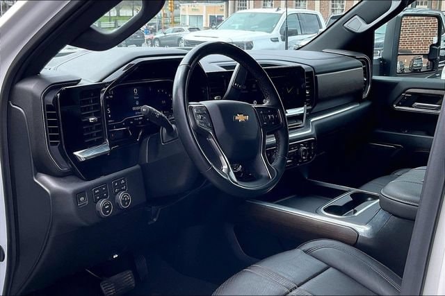 2024 Chevrolet Silverado 3500HD High Country - Photo 13