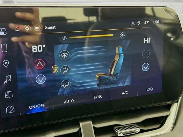2026 Chevrolet Equinox LT - Photo 16