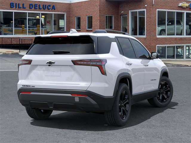 2025 Chevrolet Equinox LT photo 4