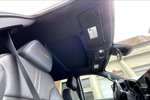 2024 Chevrolet Silverado 3500HD High Country - Photo 22