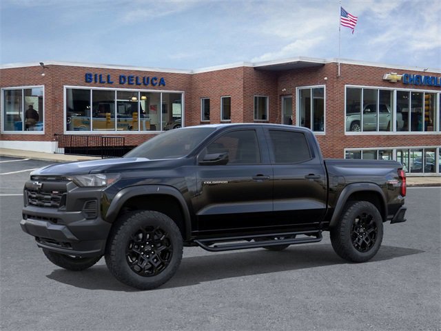 2026 Chevrolet Colorado Trail Boss photo 2