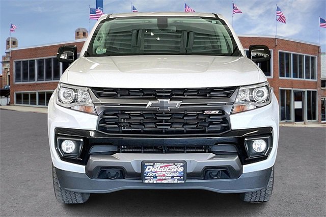 2022 Chevrolet Colorado Z71 photo 3