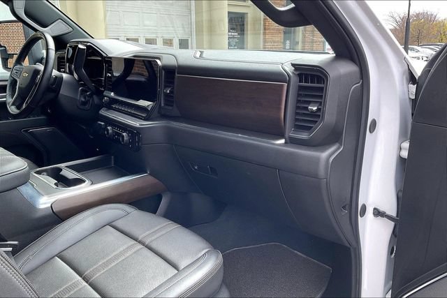 2024 Chevrolet Silverado 3500HD High Country - Photo 16