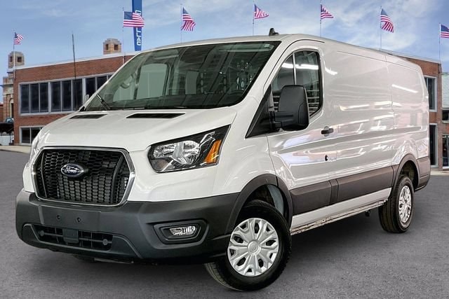 2025 Ford Transit Cargo Van Base