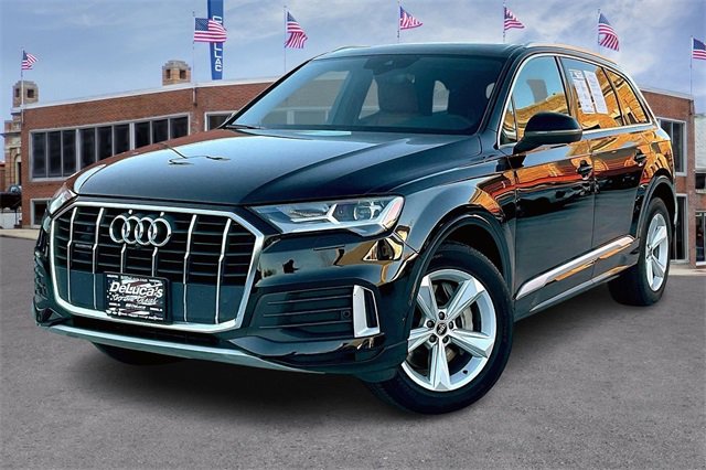 2021 Audi Q7 Premium's photo