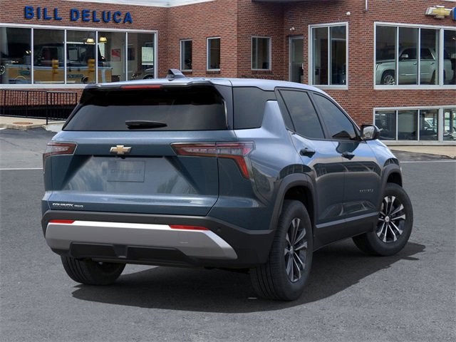 2025 Chevrolet Equinox LT photo 4