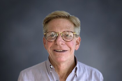 Staff member Alan Katz from ID_7dbe3cb063b6
