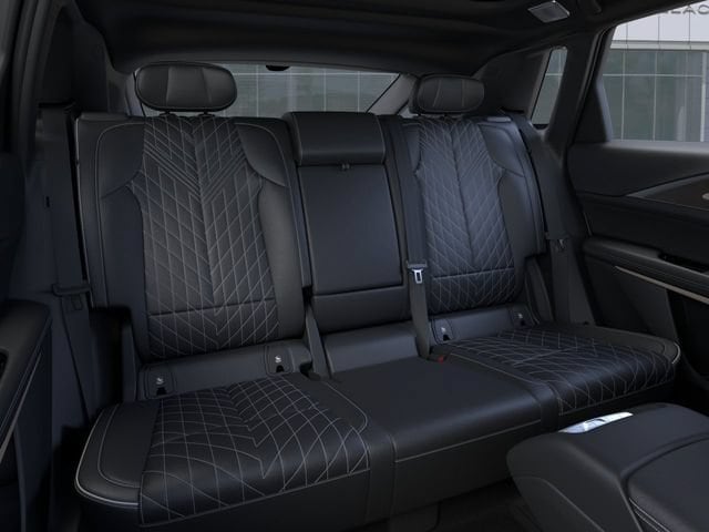 2026 Cadillac LYRIQ V Premium - Photo 17