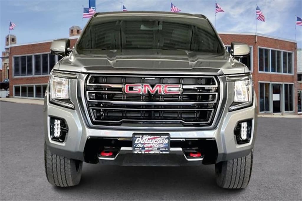Used 2024 GMC Yukon AT4 SUV