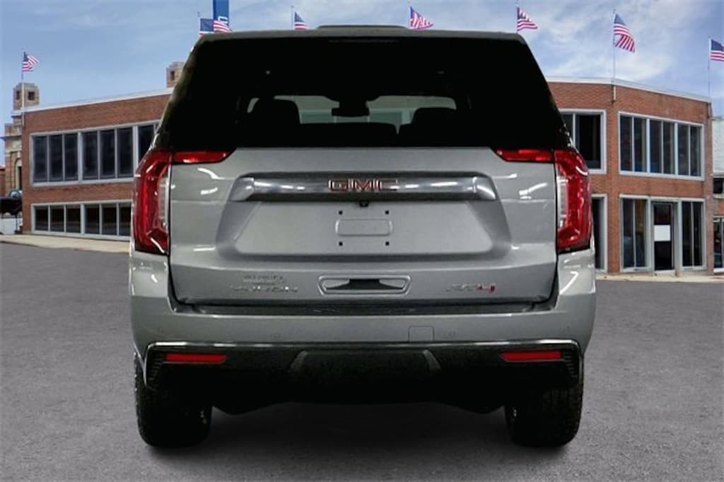 Used 2024 GMC Yukon AT4 SUV