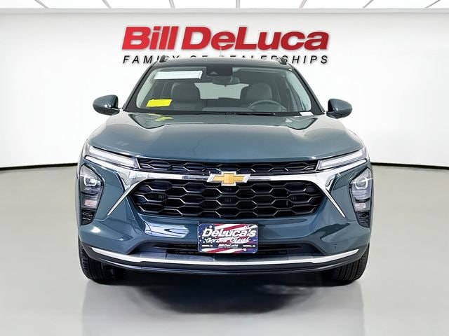 2026 Chevrolet Trax LT - Photo 2