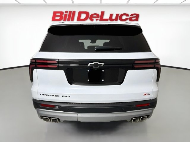 2027 Chevrolet Traverse Z71 - Photo 6