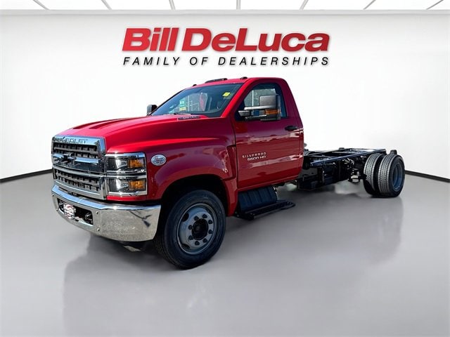 2024 Chevrolet Silverado 4500 Medium Duty Chassis Cab Work Truck's photo