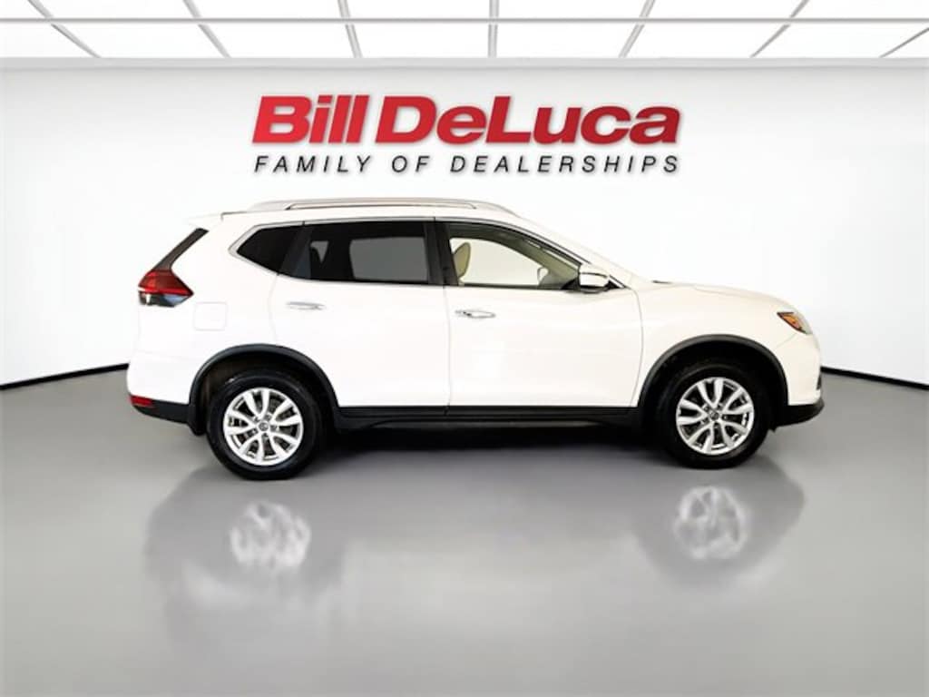 Used 2020 Nissan Rogue SV SUV