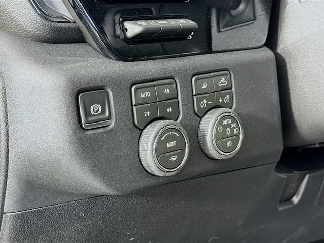 2026 Chevrolet Silverado 2500 HD ZR2 - Photo 10