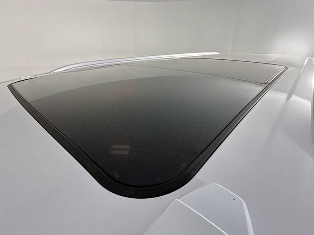 2026 Chevrolet Suburban Premier - Photo 23