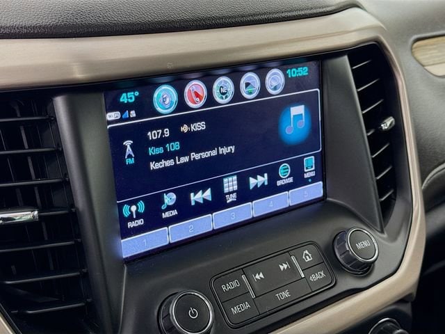 2019 GMC Acadia Denali - Photo 15