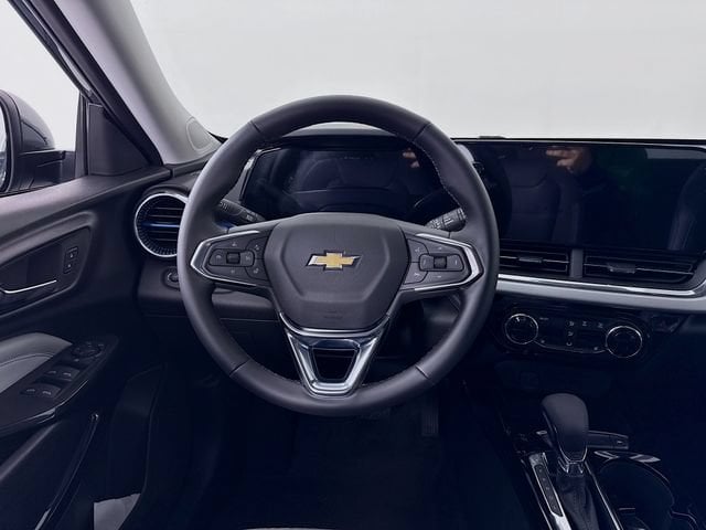 2026 Chevrolet Trax LT - Photo 21