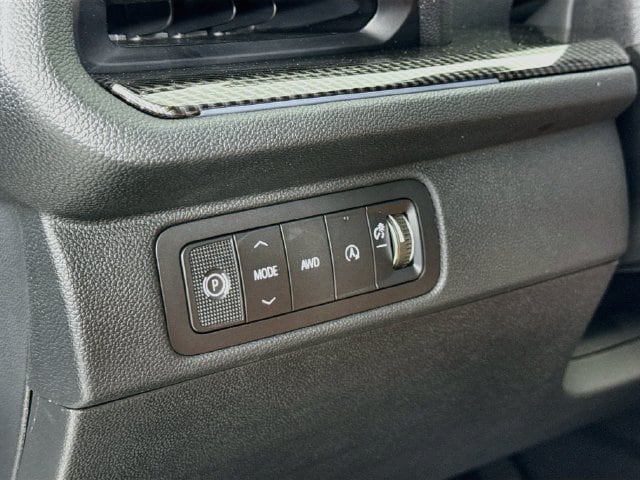 2027 Chevrolet Traverse Z71 - Photo 10