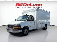 2025 GMC Savana Cutaway 4500 14' Box Van Cutaway Van