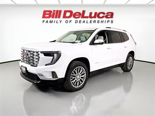 2026 GMC Acadia Denali's photo