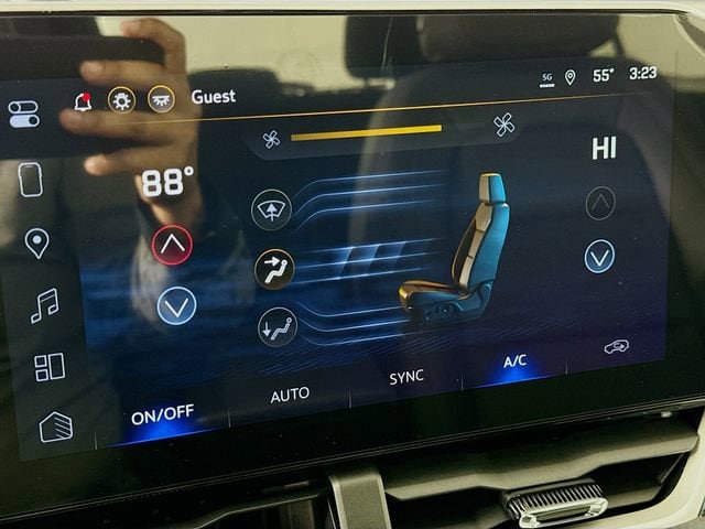 2026 Chevrolet Equinox LT - Photo 16