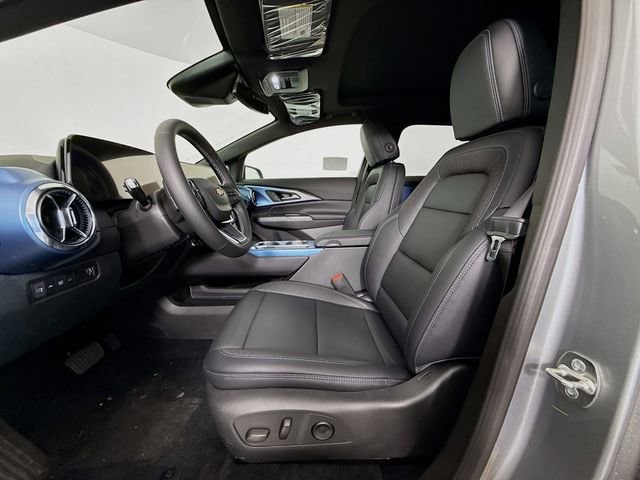 2026 Chevrolet Equinox EV 2LT - Photo 21