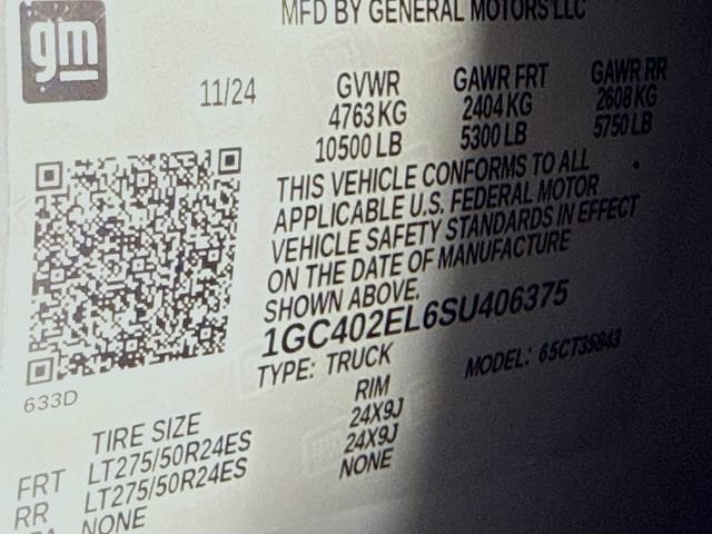 2025 Chevrolet Silverado EV RST - Photo 33