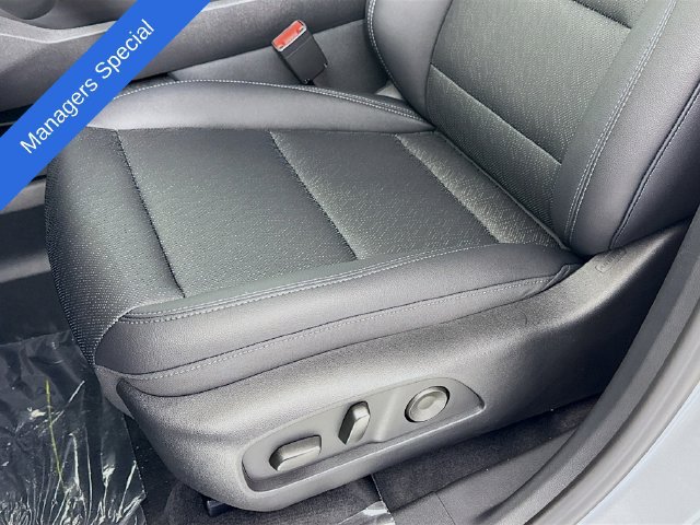 2026 Chevrolet Equinox LT - Photo 19