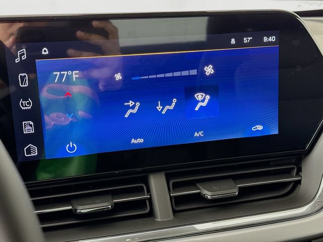 2026 Chevrolet Trax LT - Photo 15