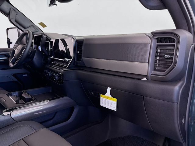 2026 Chevrolet Silverado 2500 HD ZR2 - Photo 31
