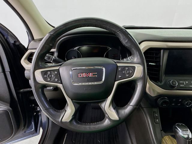 2019 GMC Acadia Denali - Photo 11